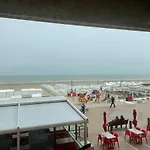 Apartment Seadream